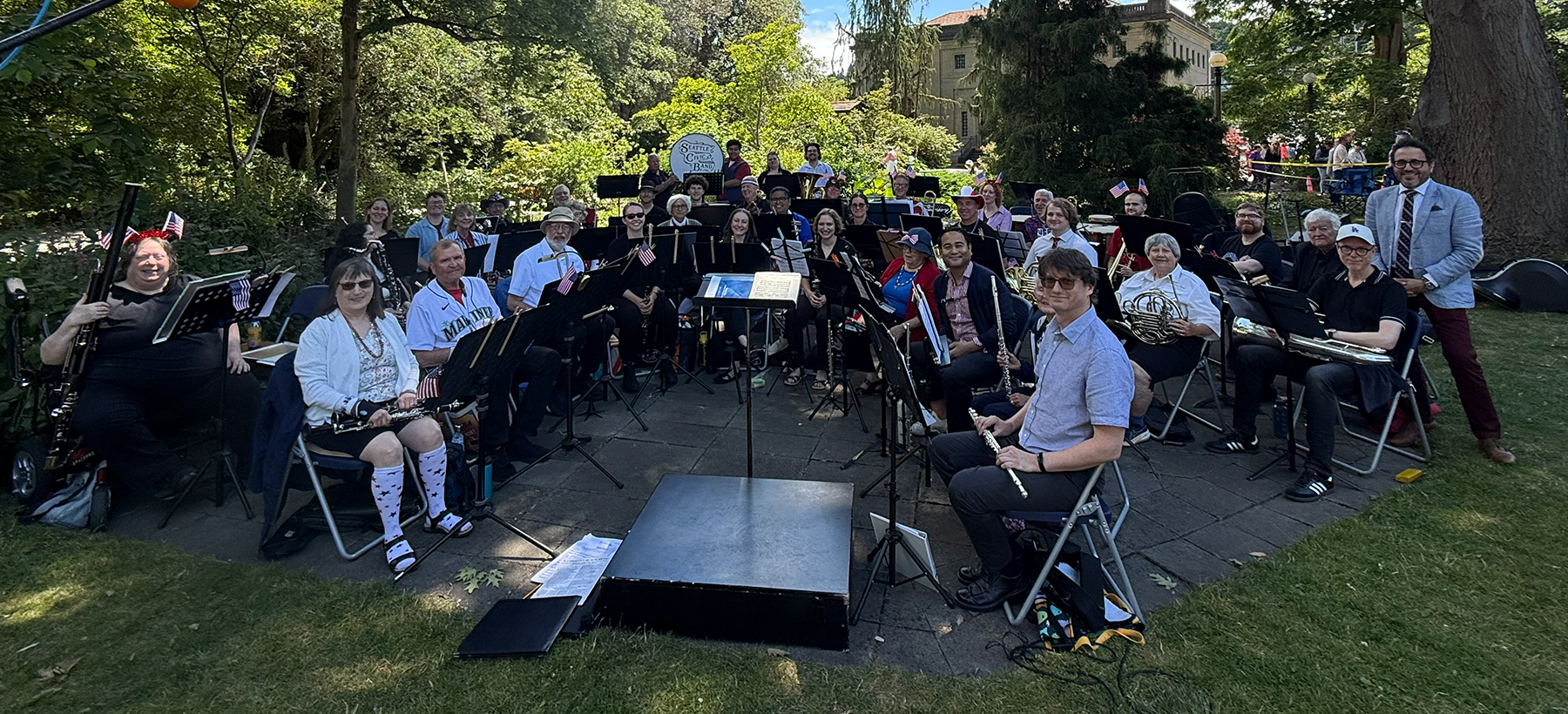 Winterfest Entertainment: Seattle Civic Band
